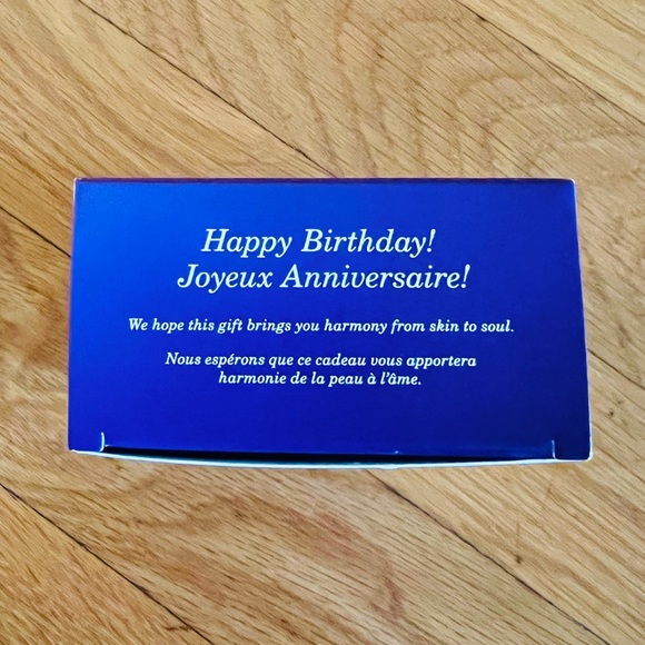 Tatcha Beauty Gift Set - Picture 5 of 9